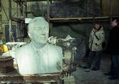 Завершается отливка скульптурной группы «слава русской кавалерии»